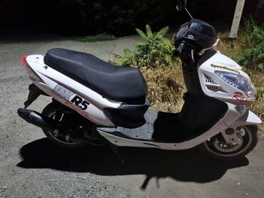срочно продаю скутер: 150 куб. см, Бензин, Б/у