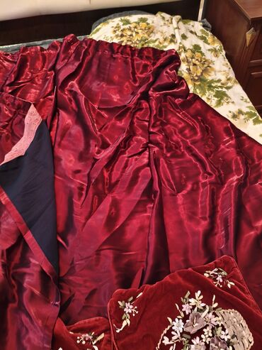 jaluzler metbex ucun: Yeni, Satin Pərdə, rəng - Qırmızı, Ünvandan götürmə