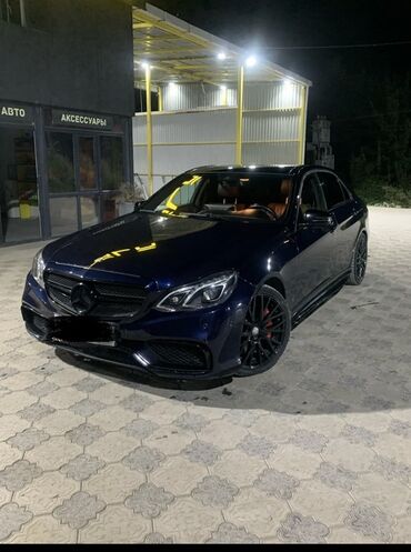 срочно продается машина: Mercedes-Benz E-Class: 2015 г., 4 л, Автомат, Бензин, Седан