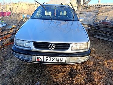 Volkswagen: Volkswagen Passat: 1994 г., 2 л, Механика, Бензин, Универсал — 16