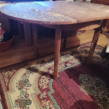 Masalar: Qonaq masası, İşlənmiş, Açılan, Taxta, Yumru masa — 9