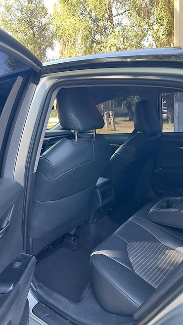 byd e1: Toyota Camry: 2019 г., 2.5 л, Автомат, Бензин, Седан — 6