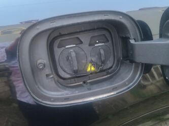 Tesla: Maraglanna şəxslər əlaqə saxlasın ətraflı məlumat verim — 22