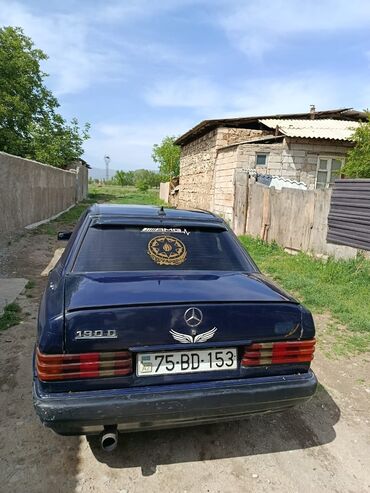 Mercedes-Benz: Mercedes-Benz 190: 2 l | 1992 il Sedan