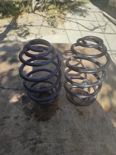 Soyutma və qızdırma sistemləri: Avtomobil üçün spiral yaylar (cüt) - Material: qalın divarlı polad
