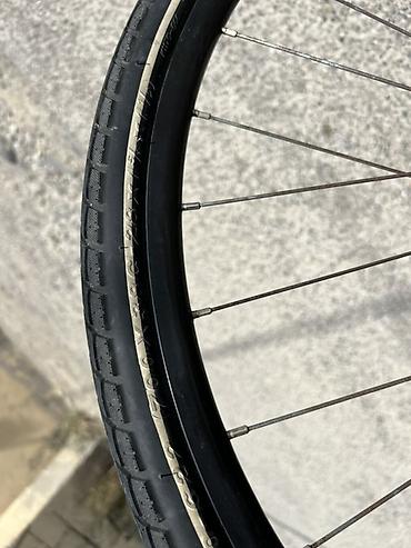 velosiped satislari: Crossbike şəhər/tur tipli velosiped. Qara-yaşıl rəng kombinindədir və — 6