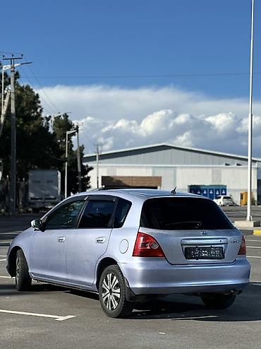 Honda Civic: 2002 г., 1.7 л, Автомат, Бензин, Хетчбек — 3