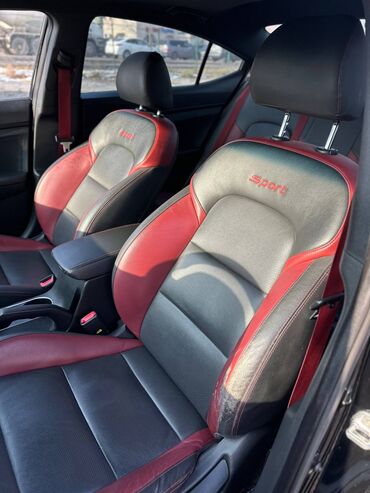 Hyundai: Hyundai Avante: 2018 г., 1.6 л, Механика, Бензин, Седан — 5