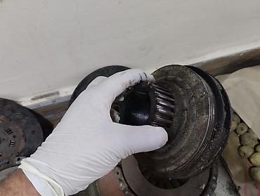 karopka yağı: Ford transit 1998 il masni satmsq ehtiyyat hisselerini satiram — 1