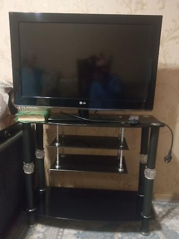 82 televizor: LG televiziya + şüşə-metall TV stendi komplekti - Brend: LG — 1