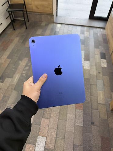 apl: Планшет, Apple, память 64 ГБ, 10" - 11", Wi-Fi, Б/у, Классический цвет - Синий — 1