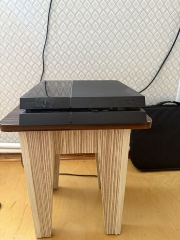 playstation 3 satiram tecili: Her kese salam! Konsolumuz 1 TB yaddashinda 12.5 sistemlidir.7 oyun