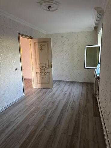 ev kirayə bakı: Gəncə, 3 otaqlı, Köhnə tikili, 50 kv. m — 1