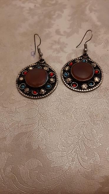 Bohem üslubunda asqılı sırğalar - Forma: damla siluetli, dairəvi