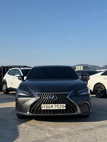 Lexus: Lexus ES: 2021 г., 2.5 л, Автомат, Гибрид, Седан — 1