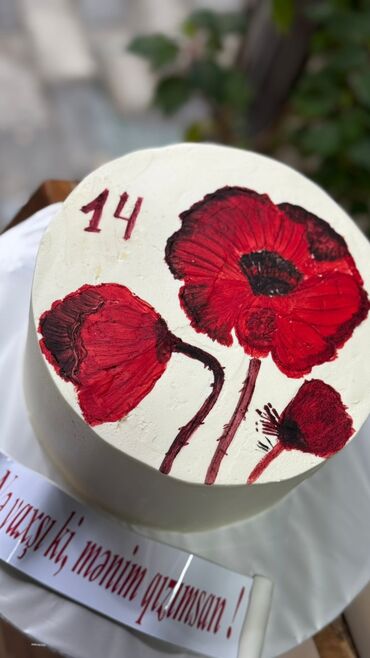 Tortlar: Müxtəlif zövqlərə uyğun fərdi tort dizaynları - Toy, yubiley, ad günü — 15