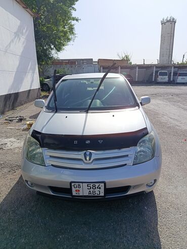 кузов 2104: Toyota ist: 2003 г., 1.5 л, Автомат, Бензин