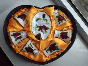 xurustal qab: Qəhvə dəsti, 6 nəfərlik