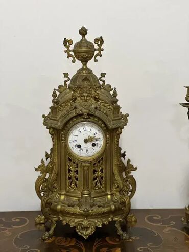 oglasi halo kragujevac namestaj: Sat i svecnjaci (kaminski / komodni sat) MEHANICKI Odlicno stanjeLicno