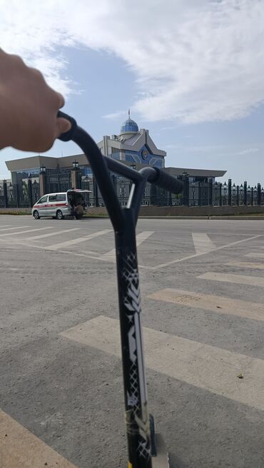 читать палочка чоппера 3: Самокат, Трюк