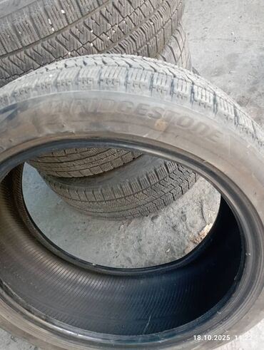 шины разноширокие: Шины 215 / 45 / R 17, Зима, Б/у, Комплект, Япония, Bridgestone