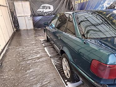 aion a60: Audi 80: 1992 г., Седан — 4
