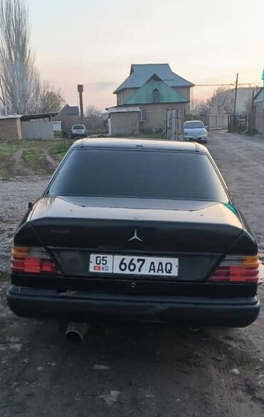купить автомобиль в кыргызстане: Mercedes-Benz W124: 1987 г., 2.3 л, Механика, Бензин, Седан