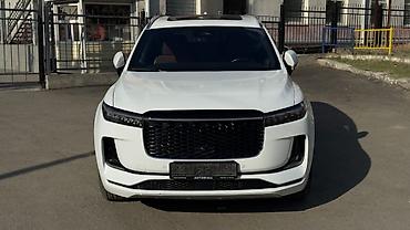 l8: Lixiang One: 2021 г., 1.2 л, Автомат, Гибрид, Кроссовер — 3