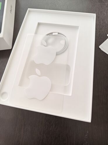 Apple iPad: İşlənmiş Apple iPad Air 4, 11", 64 GB, Ünvandan götürmə — 9