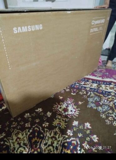 Вилки: Новый Телевизор Samsung 50" UHD (3840x2160)