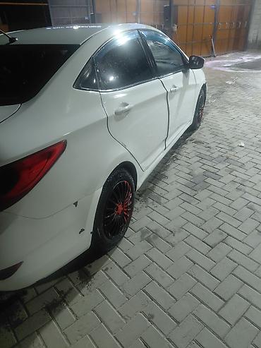 авто гаджеты: Hyundai Accent: 2011 г., 1.6 л, Автомат, Бензин, Седан — 5