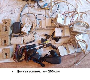 метал ферма: Продаю разные строительные инструменты и приборы: Цена находится на