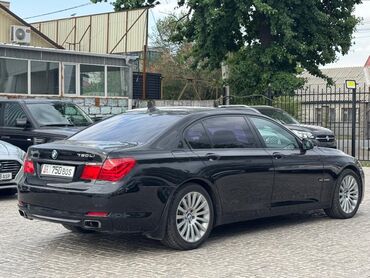 машина журбойт: BMW 750LI: 2010 г., 4.4 л, Бензин