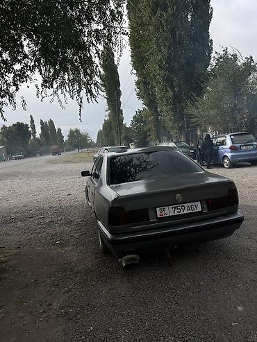 BMW 5 series: 1990 г., 2 л, Механика, Бензин, Седан