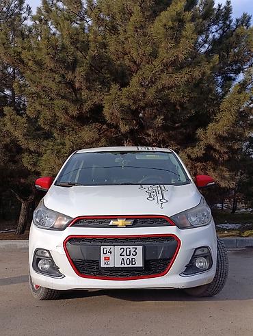 Chevrolet: Chevrolet Spark: 2016 г., 1 л, Автомат, Бензин, Хэтчбэк — 2