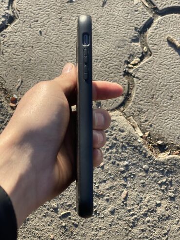 Apple iPhone: IPhone 11, 128 ГБ, Черный, Чехол — 11