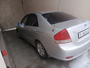 100000 сомдук машиналар: Kia Cerato: 2007 г., 1.6 л, Механика, Бензин, Седан