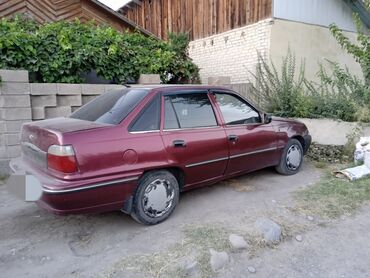 даевоо: Daewoo Nexia: 2005 г., 1.6 л, Механика, Бензин, Седан