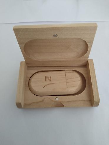 e book: Деревянная USB-флешка Novotel Bishkek City Center с фирменной — 3