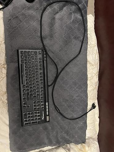 Аксессуары для ПК: HyperX simli klaviatura - Tam ölçülü (nömrə bloklu) dizayn - USB — 1