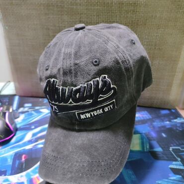 Кепки: Кепка, Бейсболка, Козырек: Изогнутый, С вышивкой — 30