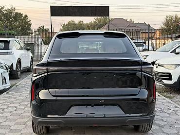 geely galaxy e5: Geely Boyue: 2026 г., 1.5 л, Автомат, Гибрид, Кроссовер — 6