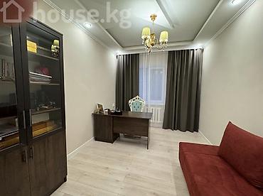 Долгосрочная аренда домов: 370 м², 8 комнат, Парковка — 8