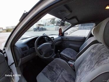 Toyota: Toyota Corolla: 1.3 l. | 2000 έ. Λιμουζίνα — 9