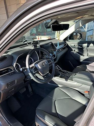 Toyota: Toyota Highlander: 2022 г., 3.5 л, Автомат, Бензин, Кроссовер — 6