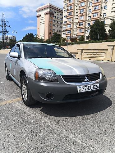 mini canta: Mitsubishi Galant: 2.4 l | 2008 il Sedan — 6