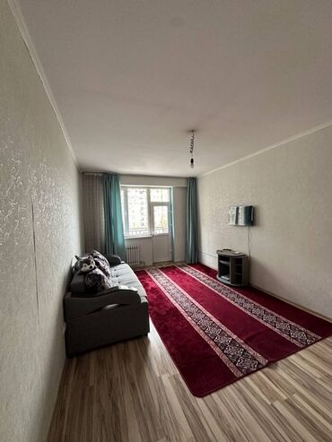 квартира курчатова: 1 бөлмө, 37 кв. м, 4 кабат, Косметикалык ремонт