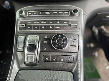 Hyundai: Hyundai Santa Fe: 2022 г., 2.2 л, Робот, Дизель, Кроссовер — 8