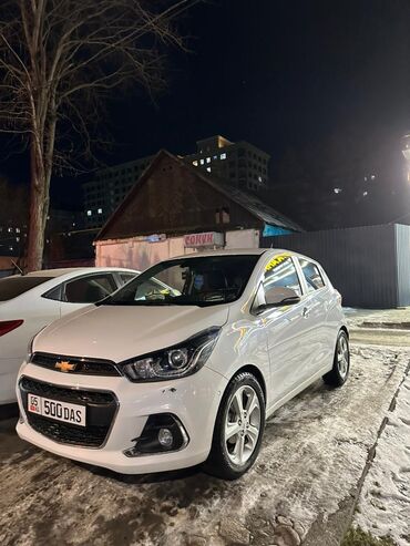 Chevrolet: Chevrolet Spark: 2017 г., 1 л, Вариатор, Бензин, Купе