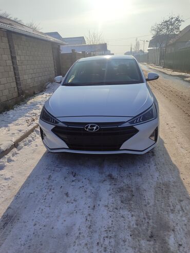 Hyundai: Hyundai Avante: 2018 г., 1.6 л, Вариатор, Бензин, Седан